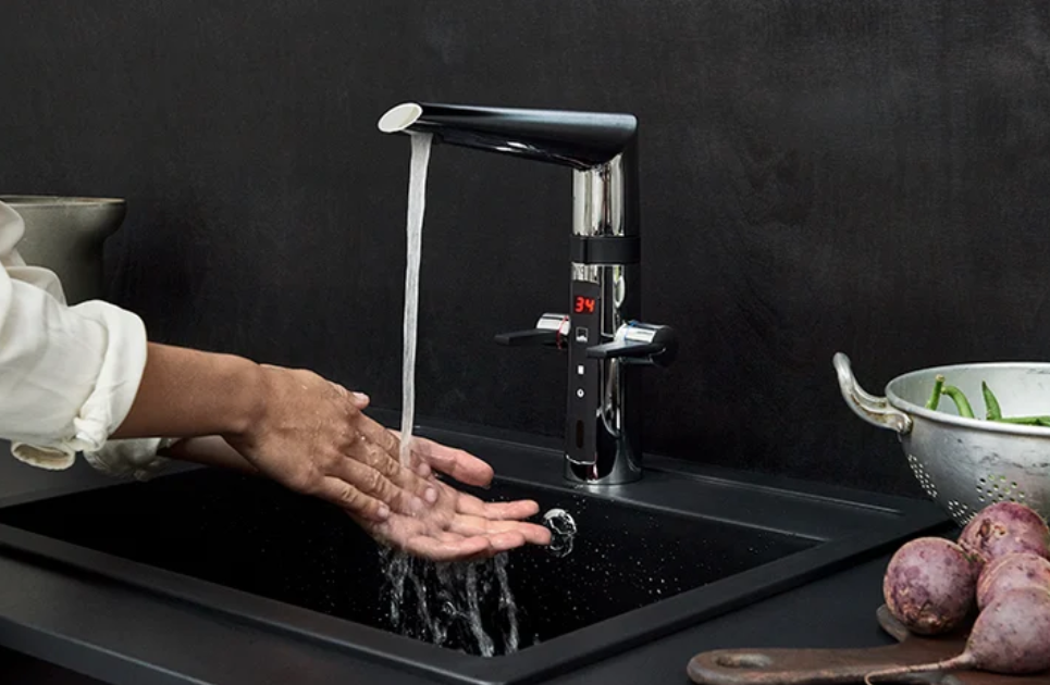 smart-kitchen-faucets